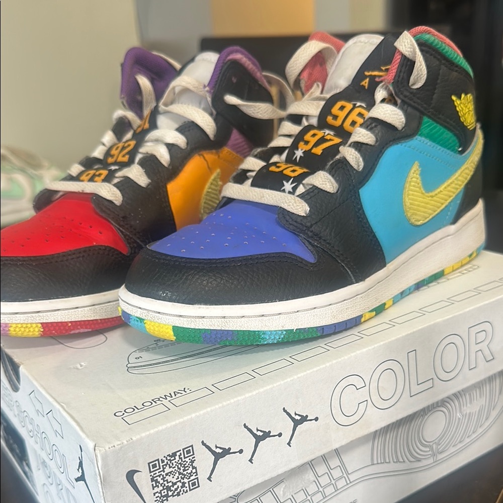 Nike Kids Multicolor High-Top Sneakers